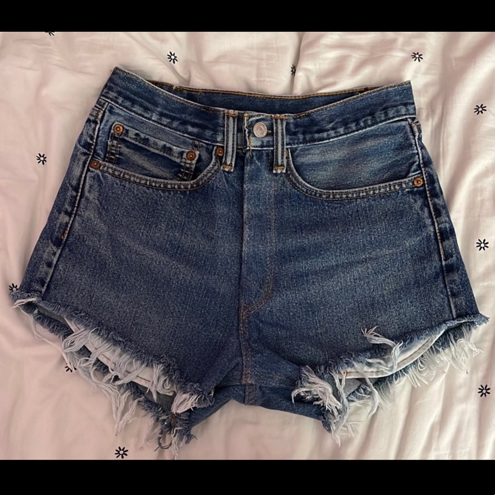 VINTAGE Levi’s Shorts